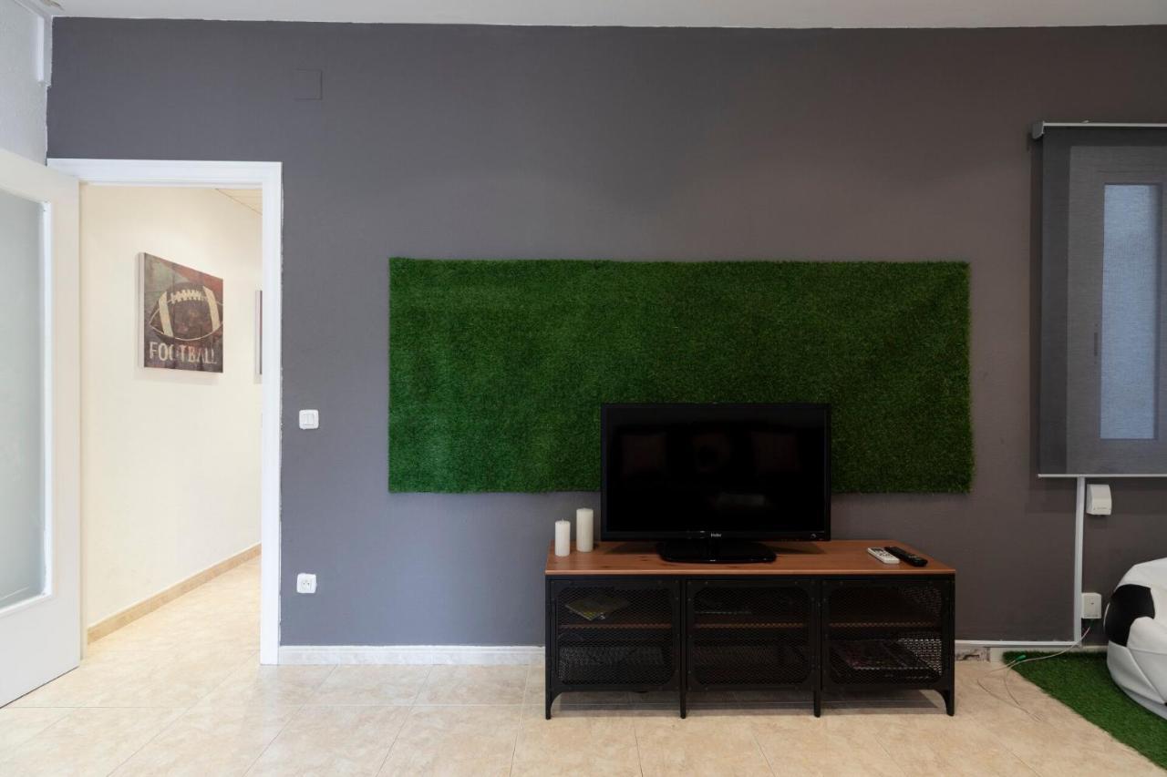 The Camp Nou Fcb Apartment Barcelona Exterior photo
